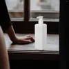 Dispensateur de savon liquide Rechargeable Bouteilles de pompe vide pour les lotions de shampooing de bain de cuisine Distors à main 500 ml de salle de bain noire