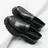 Scarpe casual Mocassini neri Piattaforma alta Oxford con suola spessa Slip-on formale da lavoro con cappuccio largo