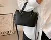 Barn designer handväskor mode flickor pu läder singel axel hink väska barn bokstäver crossbody väskor s1244