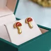 Dangle Earrings S925 STERLING SILVER NATURAL SOUTH RED AGATE STUDレトロクリエイティブな女神を一致させる小さなキノコかわいい