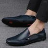 Casual schoenen Italiaanse luxe herenloafers Echt lederen mocassins Klassieke instapper Zomer herenmodemerk Rijden