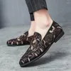 Casual Shoes 2024 Spring/Summer Men's Fashion Pointed Breathable and Comfort Lefu Brand Pure Handmade broderat läder