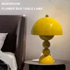 Masa lambaları İskandinav mantar gece ışığı şarj edilebilir basit düz renk yaratıcı atmosfer ev ofis dekoru için