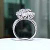 Cluster Rings Houtros 3 Big Moissanite Diamond Ring 925 Sterling Silver Sparking Flower Engagement Luxurious Jewelry GRA