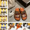 Schaumgummi Sandalen Designer Frauen Dreieck Monolith Slipper Plattform Wohnungen Keil Leder Weiche Stroh Flip Flop Sommer Strand Shos