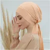 Etniska klädkvinnor med huvudet Cross Chemo Cap muslim hijab turban huvudduk