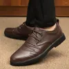 Chaussures décontractées marque couche supérieure en cuir de vachette affaires de haute qualité mode de printemps et à lacets confortables hommes