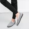 Casual Shoes Slip On Men's Loafers Classic Summer Moccasins Man Lätt äkta läder Male Flats Handgjorda skor