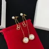 Hypoallernic Pearl Simple Fashion Brand Designer Designer Femmes Boes d'oreilles Boîte de gamme