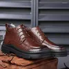 Sapatos casuais botas de moda britânica para homens tênis de inverno ao ar livre antiderrapante sapato de trabalho motocicleta curto zapatillas