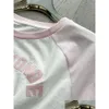 T-shirt da donna T-shirt rosa chiaro lettere ricamate donna 2024 Primavera/Estate O-Collo manica corta dolce contrasto Tee Top Drop Delive Ot5Z3