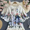 Partykleider Frühling Sommer Frauen V-Ausschnitt Lautsprecher Ärmel Lose Langes Kleid Vintage Hofstil Blumendruck Großer Saum Maxi