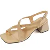 Top verão sandália feminina couro macio saltos grossos sandálias de dedo do pé cruzado para mulheres moda estilo fada sapatos médios elegantes 240228