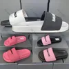 Designer Sandal tofflor gummi män kvinnor glider ensam tofflor flip flop kvinnor män platt heelslippers strand glid lyxiga casual sko loafer skjutreglage storlek 35-46