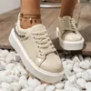 Buty zwykłe Summer Women Designer Flat Fews 2024 Spring Autumn Metal White Ladies Chunky Sneakers Platforms Fashion Sneaker