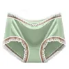 Kvinnors trosor mitten av midjan Bomull Crotch Satin Underwear Bow Lace Edge Ice Silkes Traceless Women thong kvinnlig underkläder