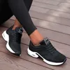 Schuhe Laufen 654 Fashion Casual Damen Atmungsaktives Mesh Outdoor Leichte Sport Walking Sneakers Schnür-Sneaker