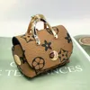 La fabbrica vende borse di marca online con uno sconto del 75% Borsa portaoggetti per portafoglio in pelle Prbyopia classica leggera e lussuosa, mini borsa grande
