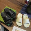 Zapatillas Moda Mujer Verano Estilo Suave Hogar Antideslizante Palabra Resbaladiza Baño Sandalias Al Aire Libre Interior