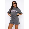 Dames trainingspakken twee stukken set ontwerper 2024 Nieuwe Spring Summmer Hoodie Set modieuze en sportieve korte mouwen pullovers shorts set 6 kleuren