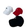 クラシックトライアングルベースボールハットVersatileBaseball Cap Designer Sale Men Men Hat Luxury Embroidered Hat調整可能バックレターレディースレディースメンズベースボールキャップ