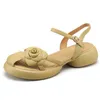 Sandália de verão feminina, cabeça redonda, flor, sola grossa, um botão, estilo praia, salto baixo, sapatos casuais femininos 240228