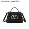 Shoulder Bag Designer Hot Brand Women's New Simple and Fashionable One Womens Bag Advanced Sense Handheld Crossbody Foreign Style Outer Single