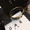 Bangle Bangle Hot Brand Gold Beroemde Designer Armband Mode Cirkel Paar Liefde Luxe Sieraden Feest Verjaardag Accessoires Geschenkdoos Klassieke stijl