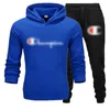 Nowy gorący designer Mens Tracksuit dostosowuje luksusowe logo drukowane bluzie swobodne spodnie dwuczęściowe Zestaw Mężczyzny Kobiet SweciSit.