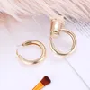 Серьги-кольца с геометрическим рисунком, большие круглые для женщин, трендовые металлические золотистые круглые женские украшения для вечеринок и ужинов