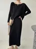 Abiti da lavoro Completo in 2 pezzi lavorato a maglia Donna Mujer Semplice casual indossabile davanti e dietro Cardigan Top larghi Gonna maglione Set da donna