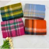 Förtjockad kvinnors höstvintermohair kallbeständig halsduk Rainbow Plaid Tassel Versatile sjal Varma tillbehör