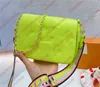 Diseñadores Mujeres Bolsa de cadena Cartera en la correa Bolso Bubblegram Hombro Crossbody Tote Carta Bordado Hobo Monederos Lady PU Po Che Tte Vintage Messenger Bolsas de sillín