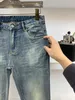 Den senaste vår- och sommardesigner jeans av hög kvalitet Bekväm bomullsblandade materialpenpenspennor Highend Brand Mens Jeans