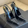 Sandálias de designer Mulheres sapatos de luxo espelhado couro slingback bomba vestido de baile dança sapato preto mulher sandália slide flip flop chinelo crocodilo fino sapatos de salto alto