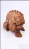 Thailand-Glücksfrosch mit Trommelstock, traditionelles Handwerk, Heimbüro-Dekoration, Kunstfiguren aus Holz, Miniaturen, Drop-Lieferung, dekorativ2994725