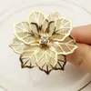 Towel Rings 10Pcs Flower Design Napkin Rings Metal Gold Napkin Buckle Napkin Ring Holder Hotel Restaurant Wedding Party West Dinner Table 240321