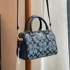 Moda designer bolsa de ombro inverno novo koujia boston travesseiro saco das mulheres moda clássico velho flor ombro viagem atmosfera crossbody saco