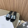 2024 Novas Sandálias de Moda Designer Mulheres Tom Black Flip Flop Homens Ford Miui Borracha Plana Sliders Luxo Sandale Hotel Mule Slide Verão Mius Loafer Beach