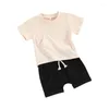 衣料品セット幼児の男の子のスウェットショートセット半袖ハイヘムシャツトップスエラスティックウエストショーツ2PCS夏の衣装