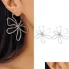 Gestüt Ohrringe Fashion Holof -Out Blume für Frauen minimalistische Metalllinien Hoop weibliche Mädchen täglich Schmuckzubehör Geschenk Drop Lieferung OTI3Q