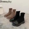 Sandálias Novo design chelsea botas plataforma de moda feminina saltos de apartamento redondo no tornozelo no tornozelo no 2022 outono de outono camurça sapatos femininos