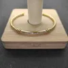 Doppio 18k Open Gold X Designer Luxurys Bracciali Fashion Diamond Alta qualità 3MM Braccialetti Bracciale Donna Minimalista Gioielli di marca Delicato braccialetto di cristallo