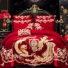 Set biancheria da letto di lusso Loong Phoenix Ricamo Copripiumino in cotone rosso Lenzuolo Federe Copriletto matrimoniale cinese Tessili per la casa 240313