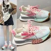 Casual Shoes European och American Style of the 2024 Color Matching Women's with Flat Women Sneakers