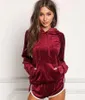 Kadınlar İki Parçalı Pantolon Patlamalar Altın Velvet Kapşonlu Uzun Kollu Kazak Moda Kırış Takım Kadınlar