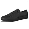 Casual Schuhe Luxus Low Top Männer Vulkanisieren Herbst Leder Koreanische Atmungsaktive Schwarz Lace-up Sneaker