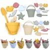 Sand Play Water Fun 8st Summer Beach Toys For Kids Soft Silicone Sandbox Set Beach Game Toy For Send Children Beach Spela Sand Water Play Tools Swim 240321