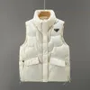 Designer Femmes Manches Courtes Vestes D'hiver Designer Manteau Parka Lettre De Broderie Super Épais À Capuchon Survêtement Gilet Downs