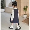 女の子のドレスベビーガールプレッピードレス子供の制服服2024スプリングキッズノースリーブ白い長袖ブラウス服